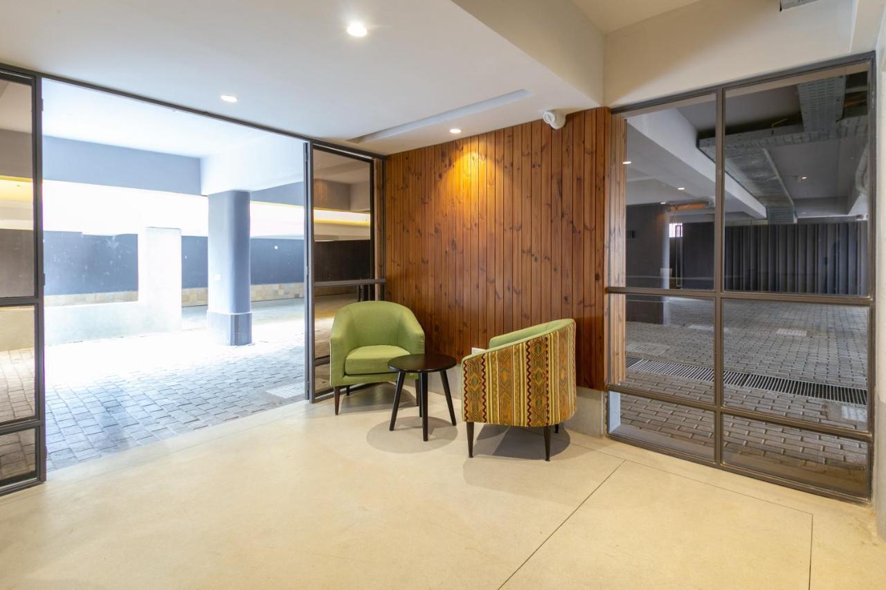 Kozi Suites Nairobi Airport Syokimau Buitenkant foto